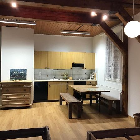 Simple Studio 36M2 In The Center Of Burgdorf Private Parking Small Bathroom Esterno foto