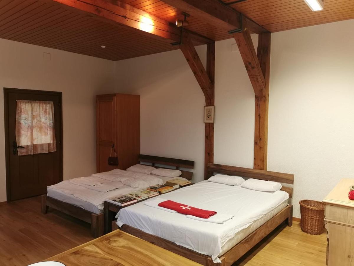 Simple Studio 36M2 In The Center Of Burgdorf Private Parking Small Bathroom Esterno foto